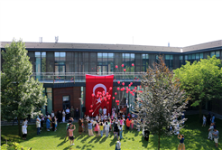 Minik öğrencilerden anlamlı etkinlik