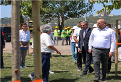 Yusuf Alemdar Türkiye’nin en modern hayvan doğal yaşam alanı için tarih verdi: Pati kafe, çocuk oyun alanları, hayvan kütüphanesine geri sayım…