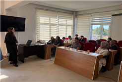 Özel gereksinimli vatandaşlara yasal ve resmi haklarını tek tek anlattılar