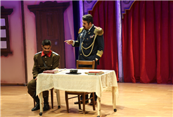 Sakarya’da tiyatro perdesine görkemli açılış 