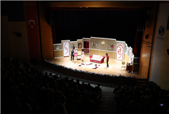 “Şahane Düğün” oyununa yoğun ilgi