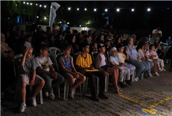 “Mahallemde Neşe Var” Yeniköy’de çocuklara unutulmaz bir akşam yaşattı