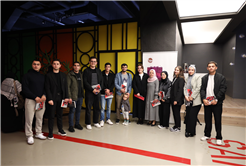 “Sahadaki gerçekler tüm edebi kurguları yerle bir etti”