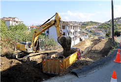 Serdivan’ın trafik yükünü hafifletecek hamle: O hattın genişliği 20 metreye çıkıyor
