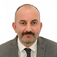 Uygar LAHNA